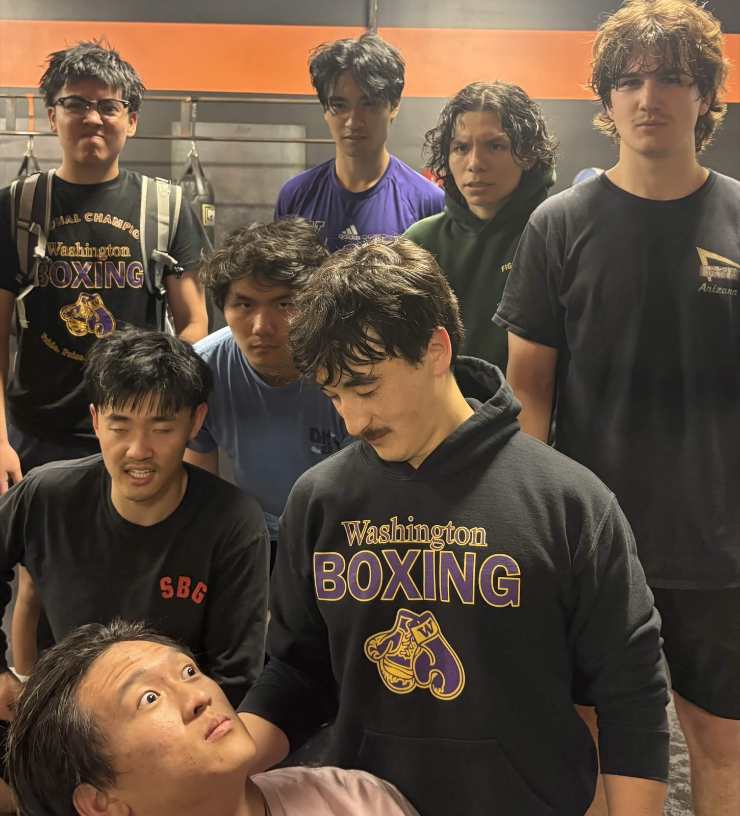 UW Boxing squad at the gym